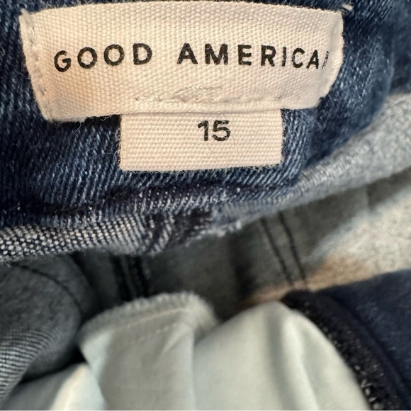 Good American Women’s Slim Fit High Rise Raw Hem Jeans - Picture 2 of 8